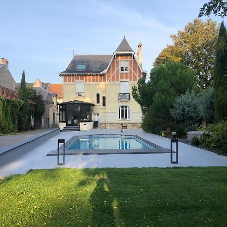 Отель Le Pavillon De Nathalie Isles-sur-Suippe Экстерьер фото